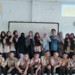 Angkat Sejarah Tokoh Perempuan Aceh, Dosen Umuslim Implementasikan Modul Ajar Digital Reading Narrative Text di SMAN 1 Kuala